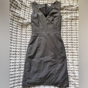H&M Women's‎ Gray Polyester Cross V-Neck Sleeveless Back Zip Shift Dress